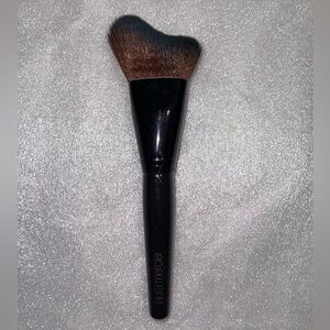Laura Mercier Glow Powder Brush